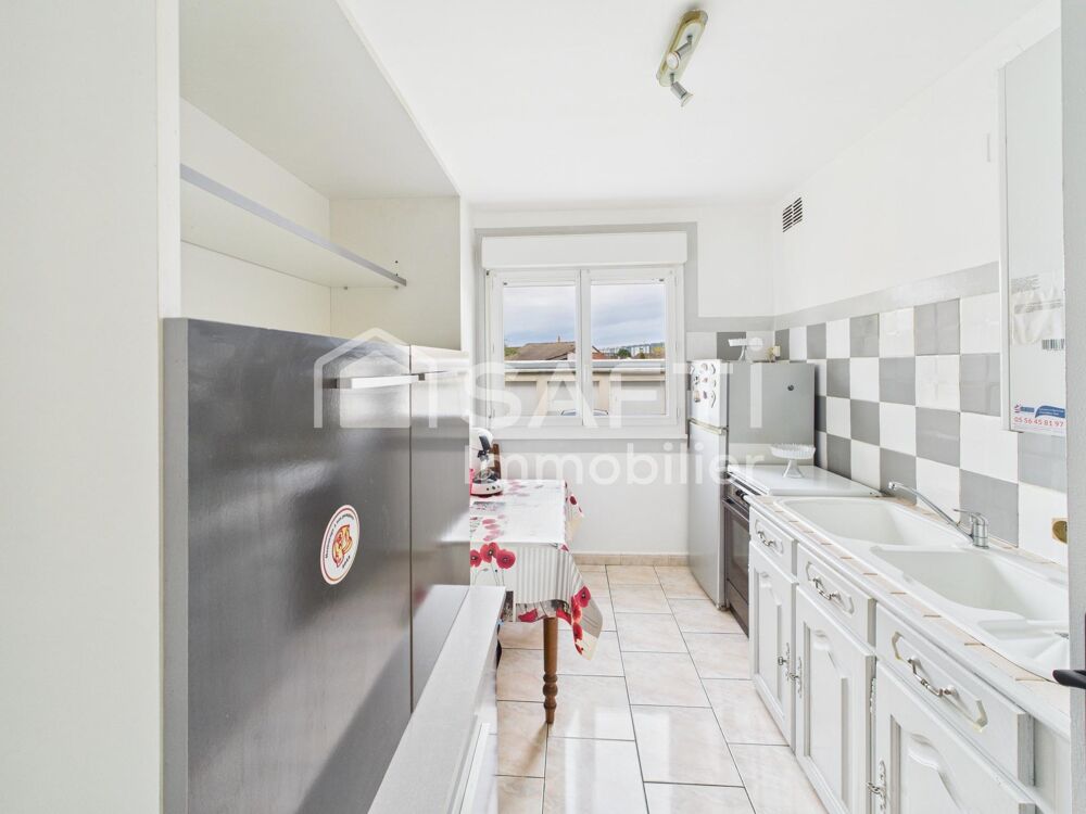 Vente Appartement A Mérignac, au calme, T3 avec cave et parking. Proche Tramway. Mérignac