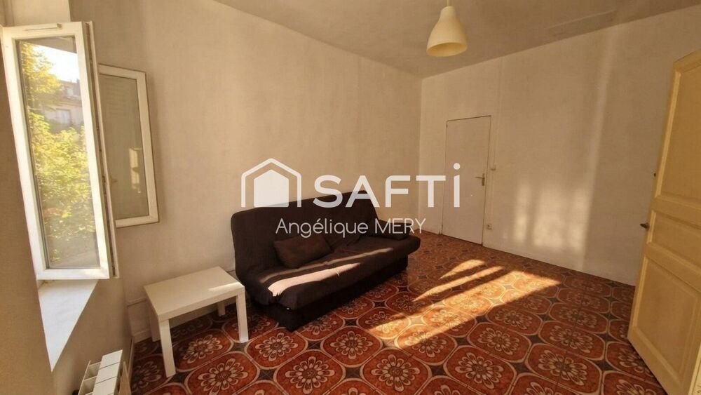 3 chambres, 3 salles deau/bains attenantes : atypique !