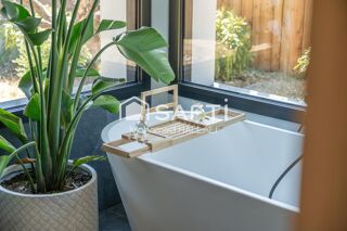  Maison � vendre 6 pi�ces 240 m� La teste-de-buch