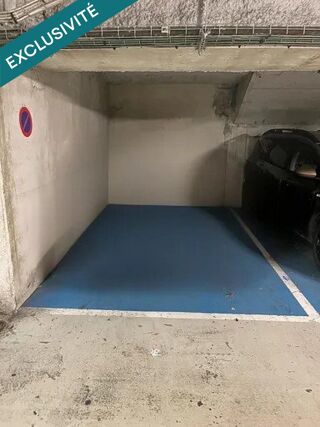  Parking / Garage � vendre 