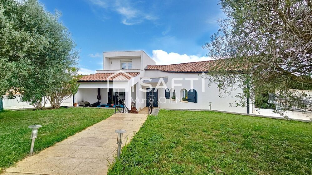 à vendre  Maison Saint-Gilles (30800)