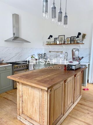  Maison � vendre 8 pi�ces 372 m�