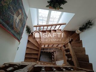  Maison à vendre 10 pièces 304 m²