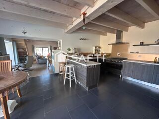  Maison � vendre 8 pi�ces 260 m�