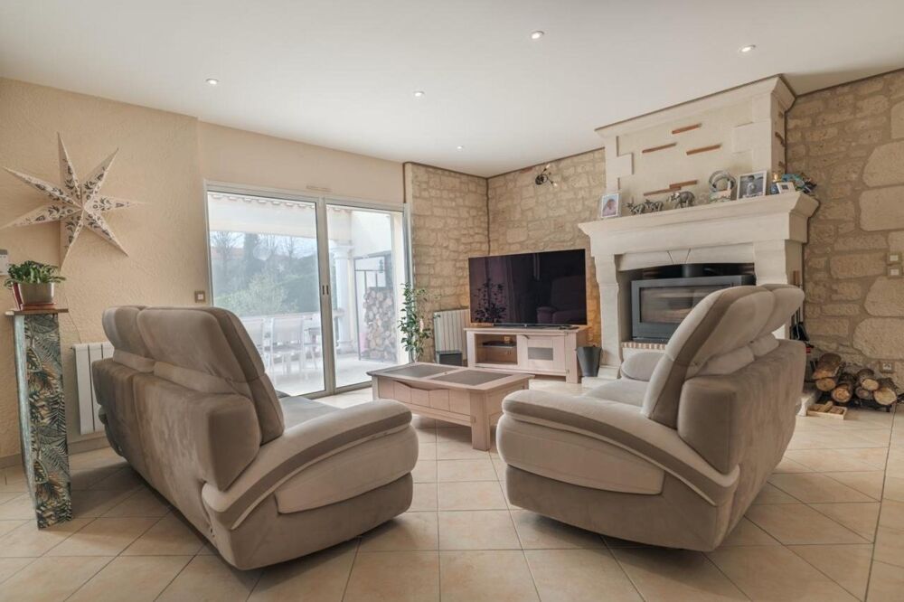 Vente Maison Villa spacieuse, jardin arboré, piscine Dausse