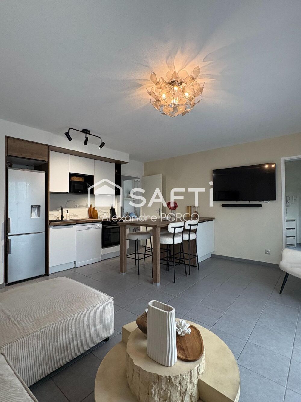 Jolie appartement T3 de 56 m2 intégralement refait a neuf