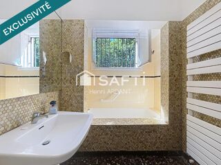  Maison � vendre 8 pi�ces 220 m�