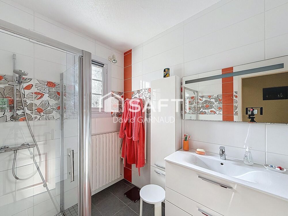 Vente Maison Grande maison familiale avec deux logements possibles idéal également pour profession libérale Chateauneuf-sur-charente