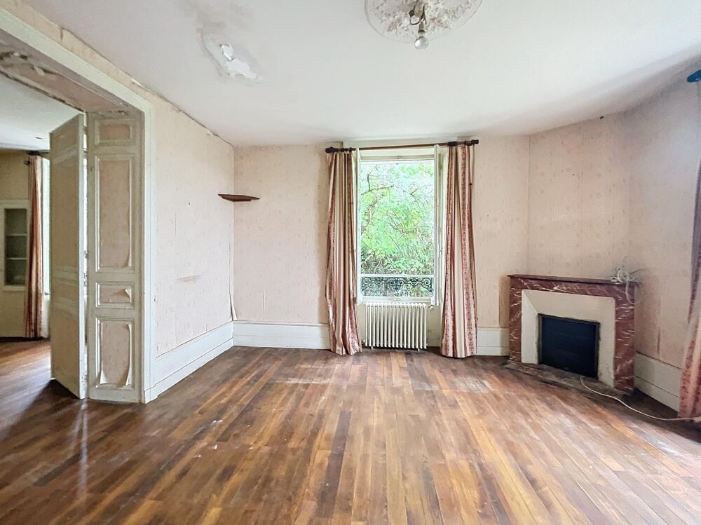 Vente Maison Maison de caractère de 1872 à rénover – 157 m² Javerlhac-et-la-chapelle-saint-robert