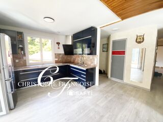  Maison  vendre 6 pices 134 m