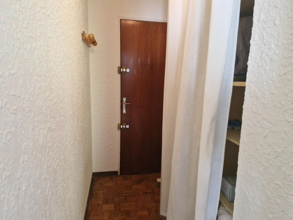 Vente Appartement studio avec une spacieuse pièce de vie Uvernet-fours