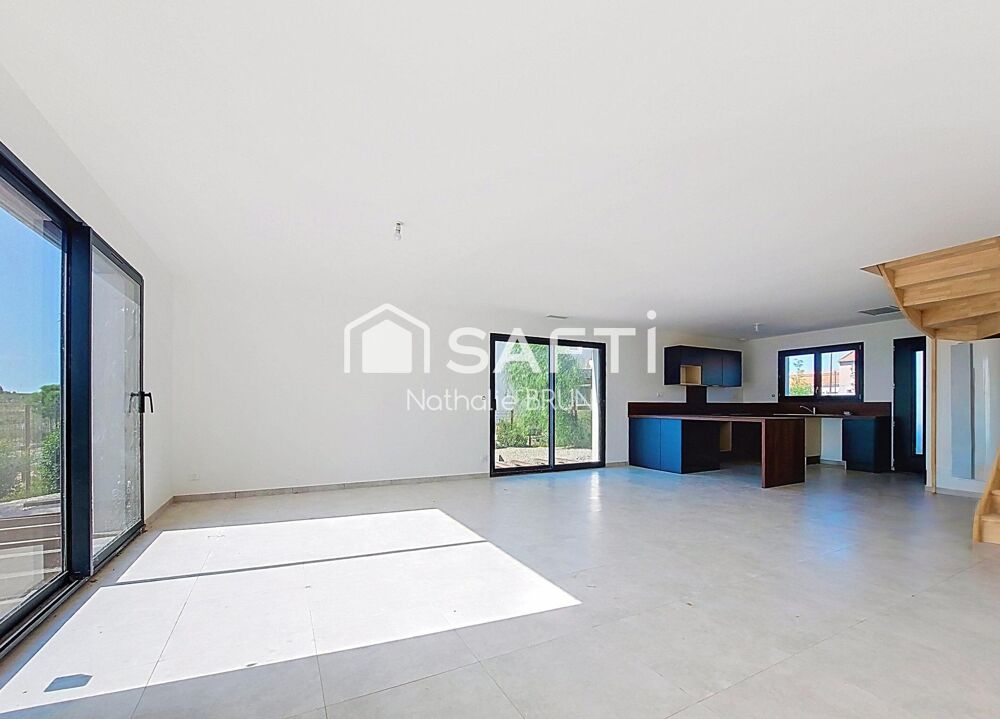Villa neuve T5 de 135 m² sur 350 m² de terrain