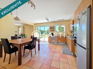  Maison � vendre 8 pi�ces 245 m�