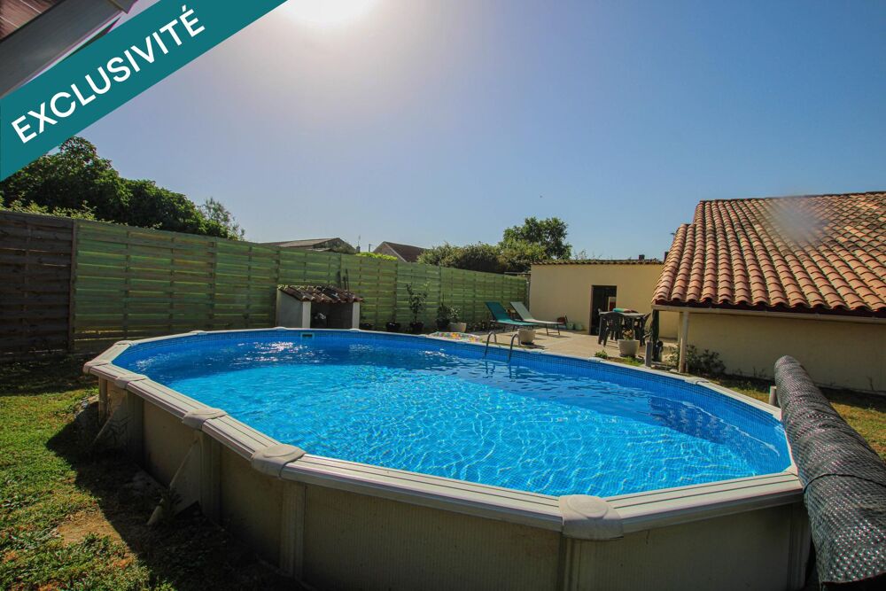 Maison de 3 chambres avec piscine semi-enterrée