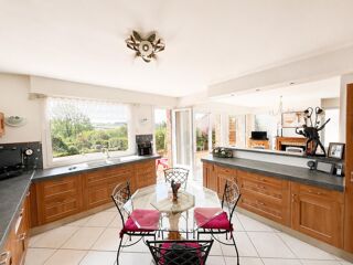  Maison à vendre 7 pièces 195 m²