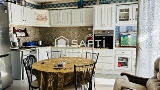  Immeuble � vendre 225 m�