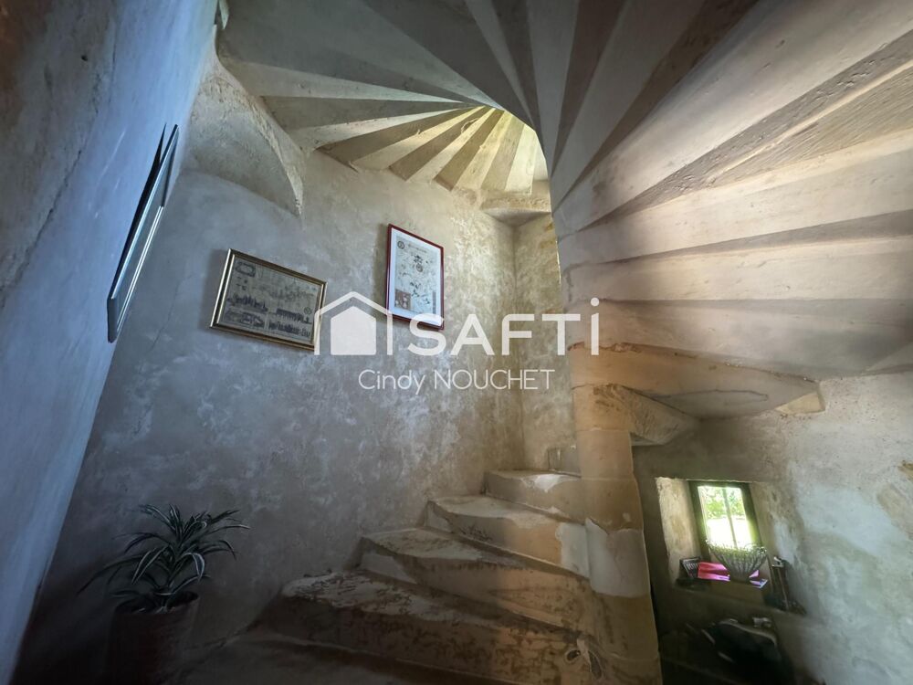 Vente Propriété/Château Un manoir, un véritable morceau d'histoire où chaque pierres raconte plus de 5 siècles. Le bailleul