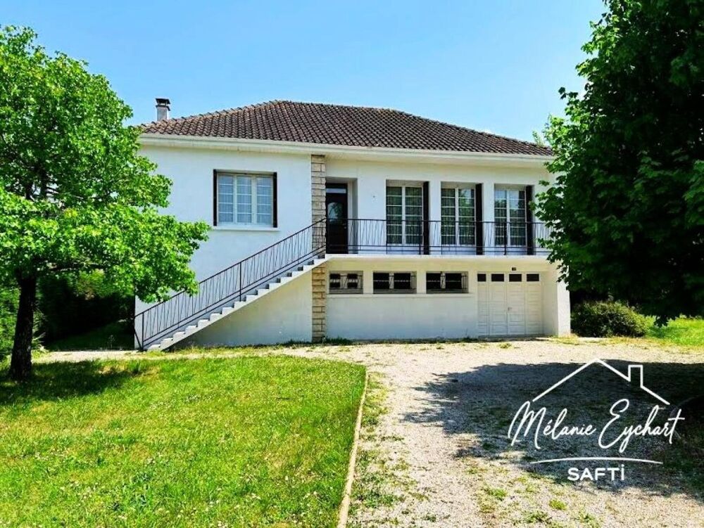 Vente Maison Maison de 113 m² habitables avec rez-de-jardin de même superficie – Terrain de 1 536 m² – La Rochefoucauld La rochefoucauld