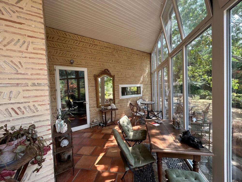 Maison darchitecte atypique avec piscine - Saint-Hilaire-de-la-Noaille