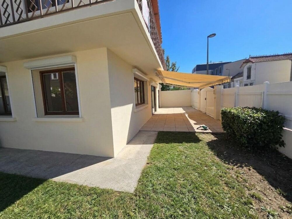 Rez-de-jardin 45m² avec Terrasse, Jardin privatif, Parking et Cave - Pavé Blanc