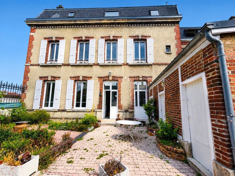Vente Maison Maison de maître de 330m2 Ay-champagne