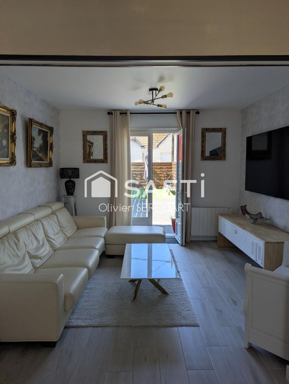 Maison familiale avec garage et terrasse de 52 m²