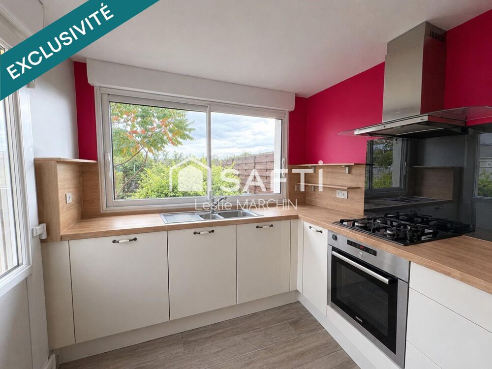 Vente Maison Maison familiale de 112 m² au sol - 4 chambres - Garage - Jardin et terrasse Saint-germain-laval