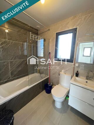  Maison � vendre 4 pi�ces 137 m�