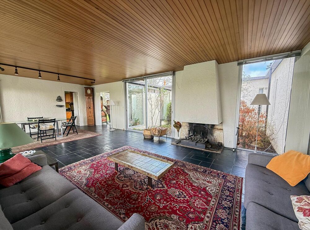 Maison unique d'architecte avec vue exceptionnelle