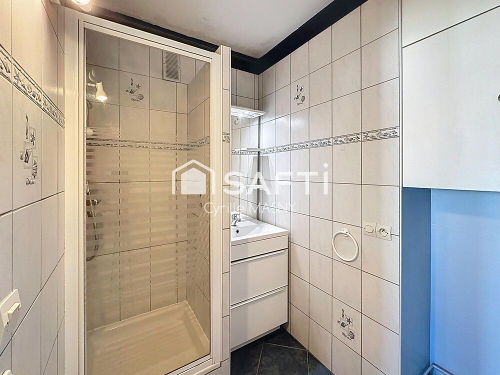 Vente Appartement Appartement traversant et baigné de lumière, 2 chambres, loggia et ascenseur. Reims