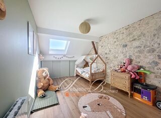  Maison � vendre 8 pi�ces 230 m�