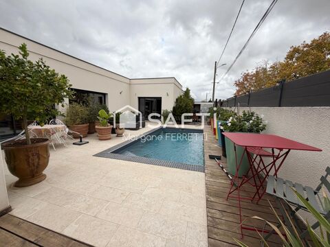   MAISON PLAIN PIED -  157M2 - GARAGE - PISCINE - TERRAIN 653M2 Maison - 4 pi�ce(s) - 157 m�