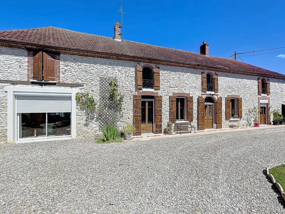 Vente Maison Longère de plus de 300 m² habitable, entièrement restaurée Bray-sur-seine