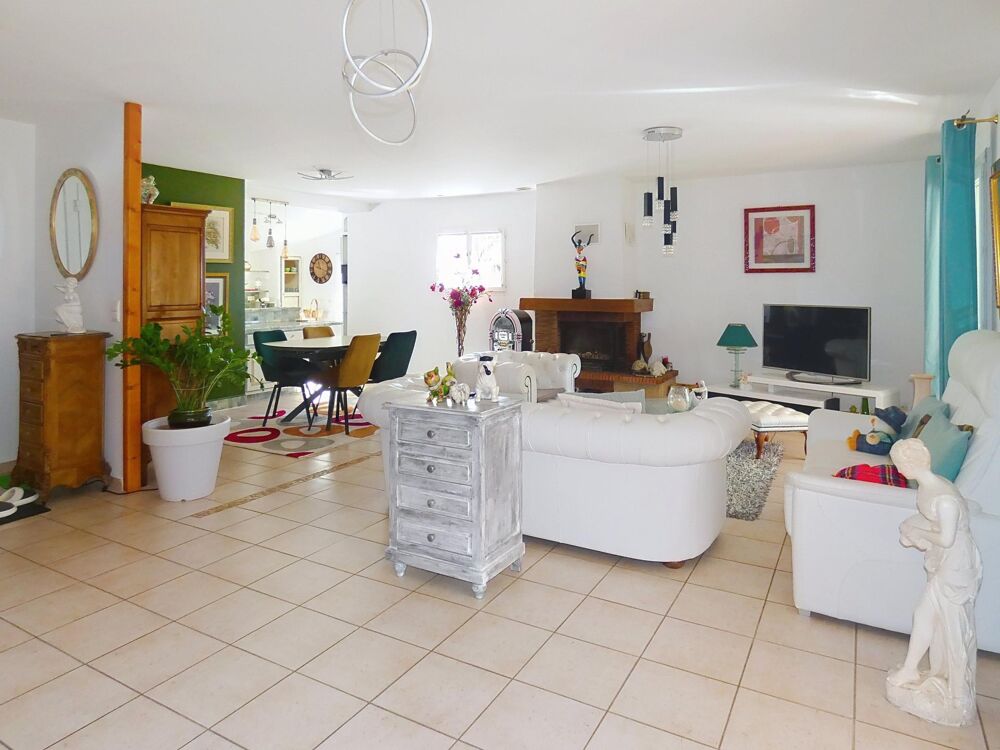 Vente Maison Villa avec piscine, grand terrain et dépendance Olonzac