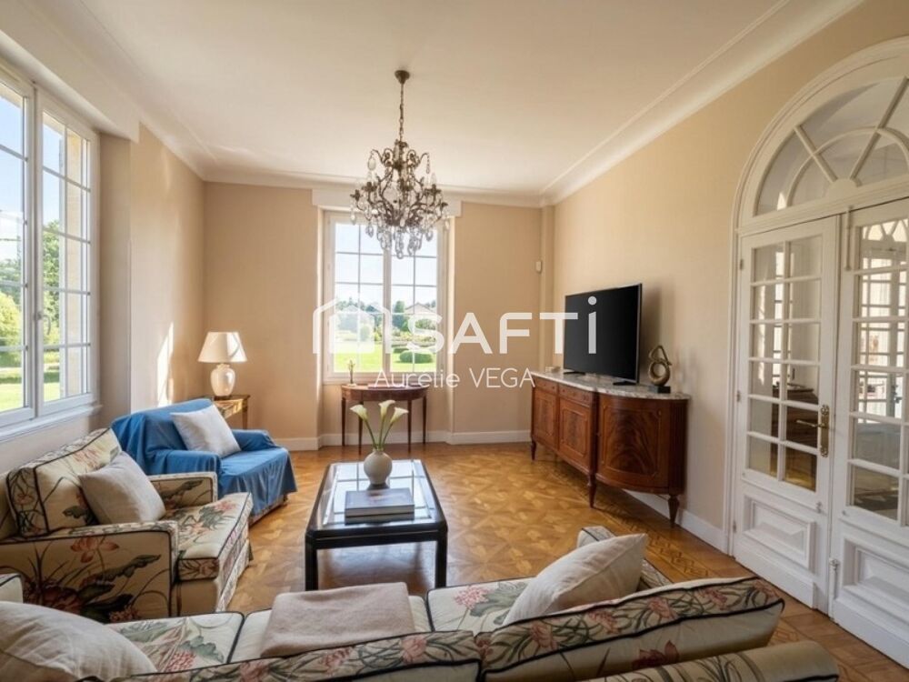 Vente Maison Maison de maître 10 ch avec parc, piscine et terrain de tennis Laroque-d'olmes