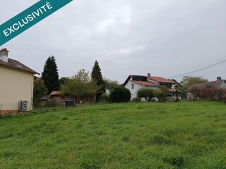 Vente Terrain terrain de 523m2 situé en retraite de la route Housseras