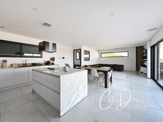  Maison  vendre 4 pices 116 m