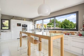  Maison � vendre 6 pi�ces 195 m�