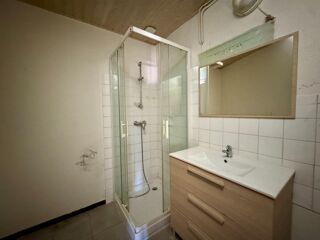  Immeuble � vendre 111 m�