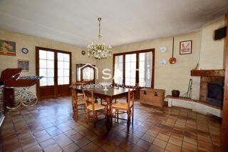  Maison à vendre 7 pièces 181 m²