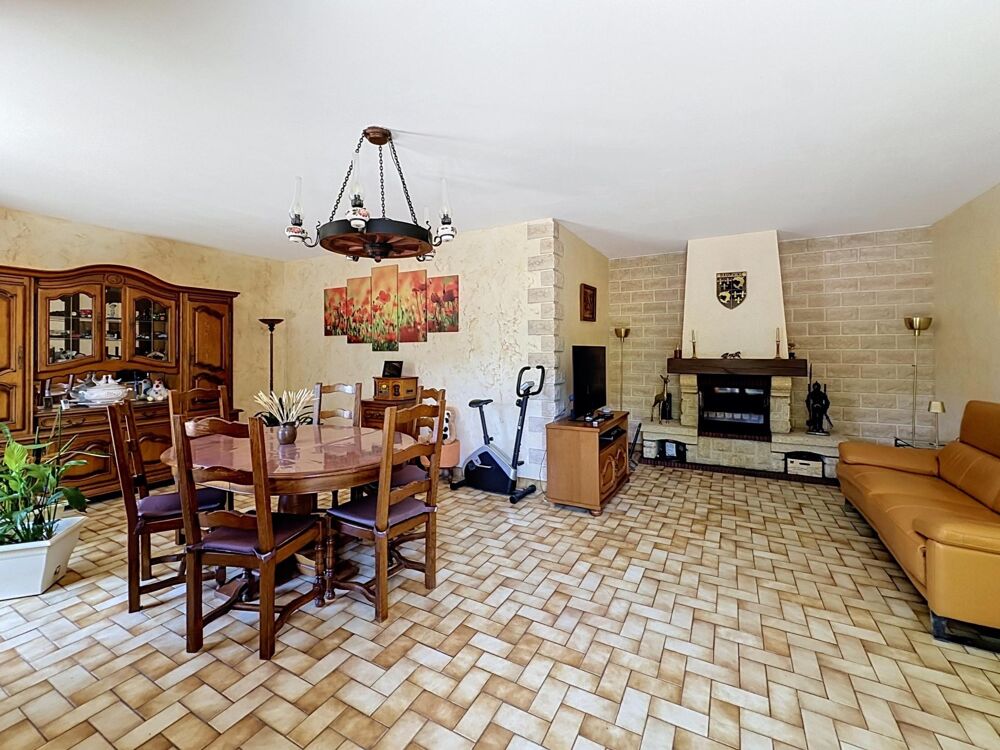 Tignieu Village  Maison familiale au calme