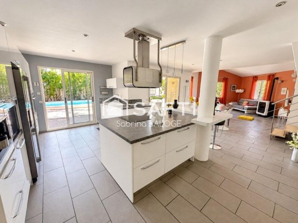 Vente Maison Maison spacieuse proche du Lac du Salagou Gignac
