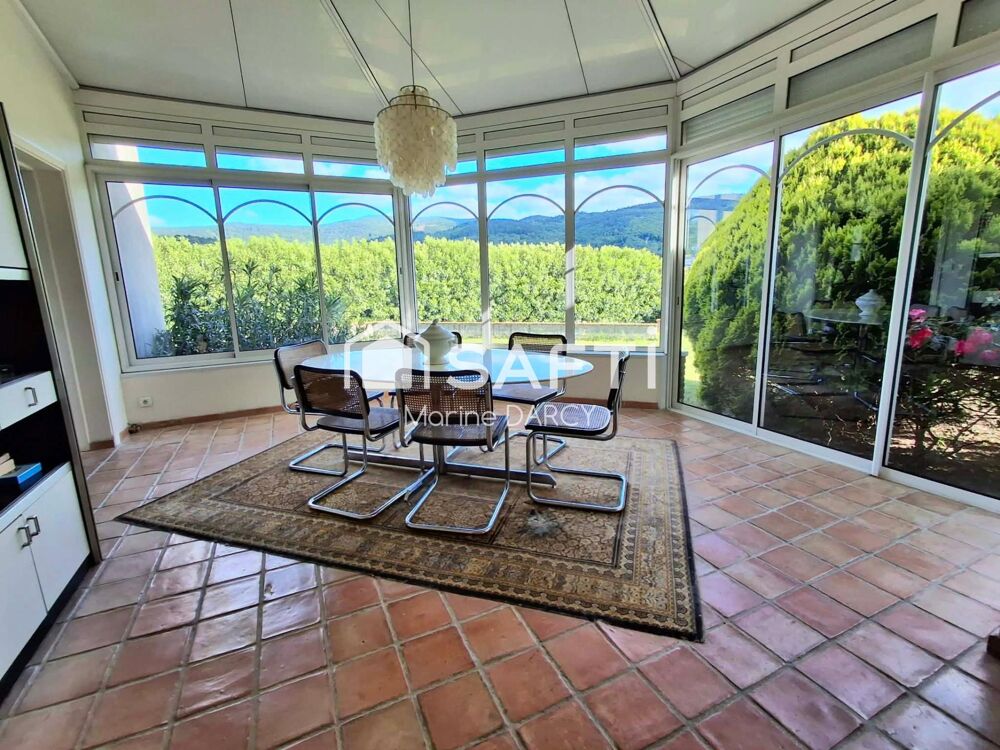 Maison familiale avec vue sur la Montagne Noire