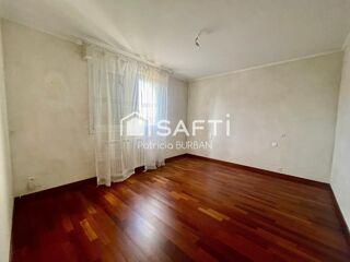  Maison � vendre 8 pi�ces 236 m�