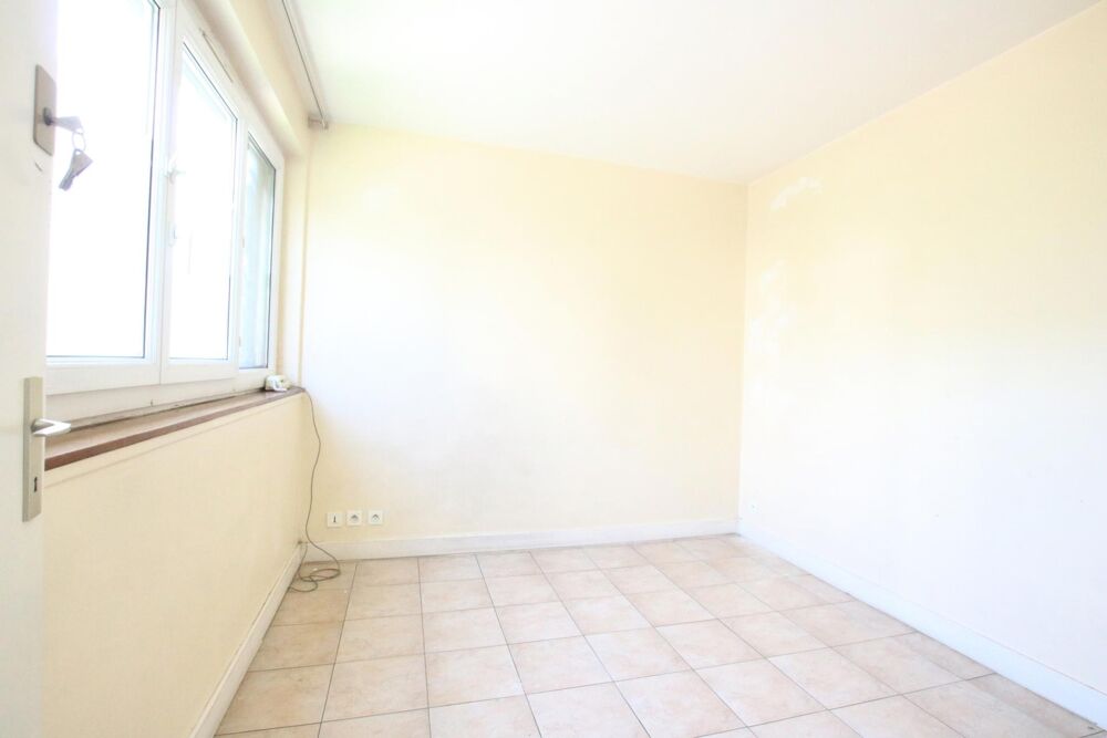 Location Appartement 3/4 pièces rue du Languedoc Massy