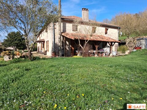   Maison de campagne en pierres 205m2, 4 chambres sur parcelle 3838m2 Maison - 6 pi�ce(s) - 205 m�