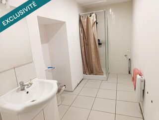  Immeuble à vendre 179 m²