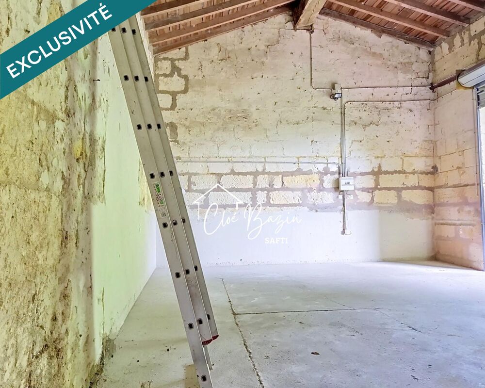 Vente Terrain COUP DE COEUR : Ancien Chai du XIX? siècle à transformer en habitation d'exception – Zone UB constructible Montussan