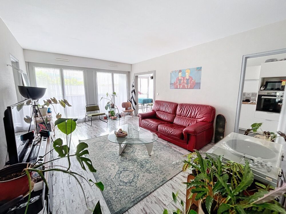 Vente Appartement Mérignac limite Caudéran, appartement T3 lumineux et rénové Merignac
