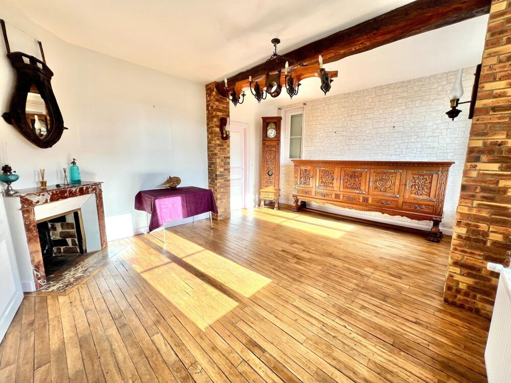 Vente Maison Charmante et vaste maison en pierre de 157 m² Villers-cotterets